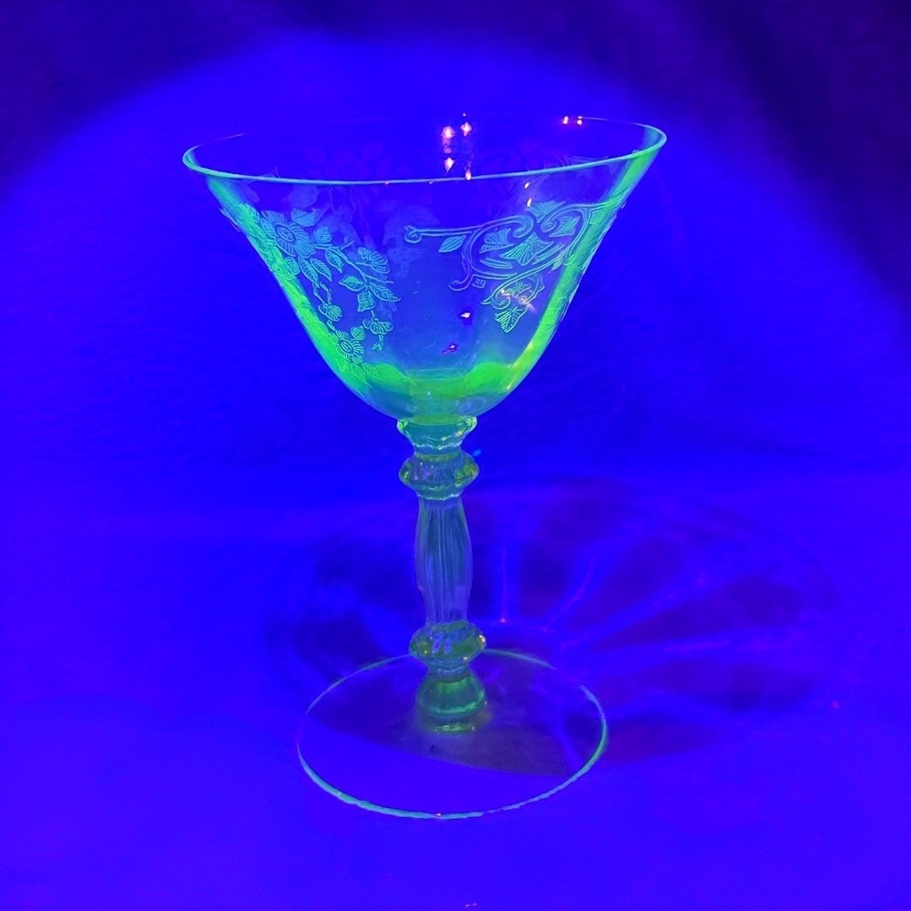 Vtg Cambridge Apple Blossom Champagne 5 5/8" Sherbet Cocktail Topaz Yellow GLOW